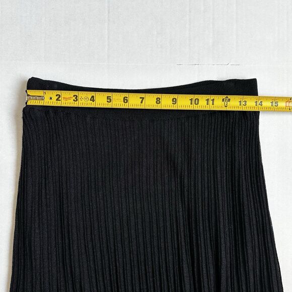 Black Pleated Maxi Skirt Women’s Size 8 Long Viscose Flair & Flowy - Picture 5 of 8